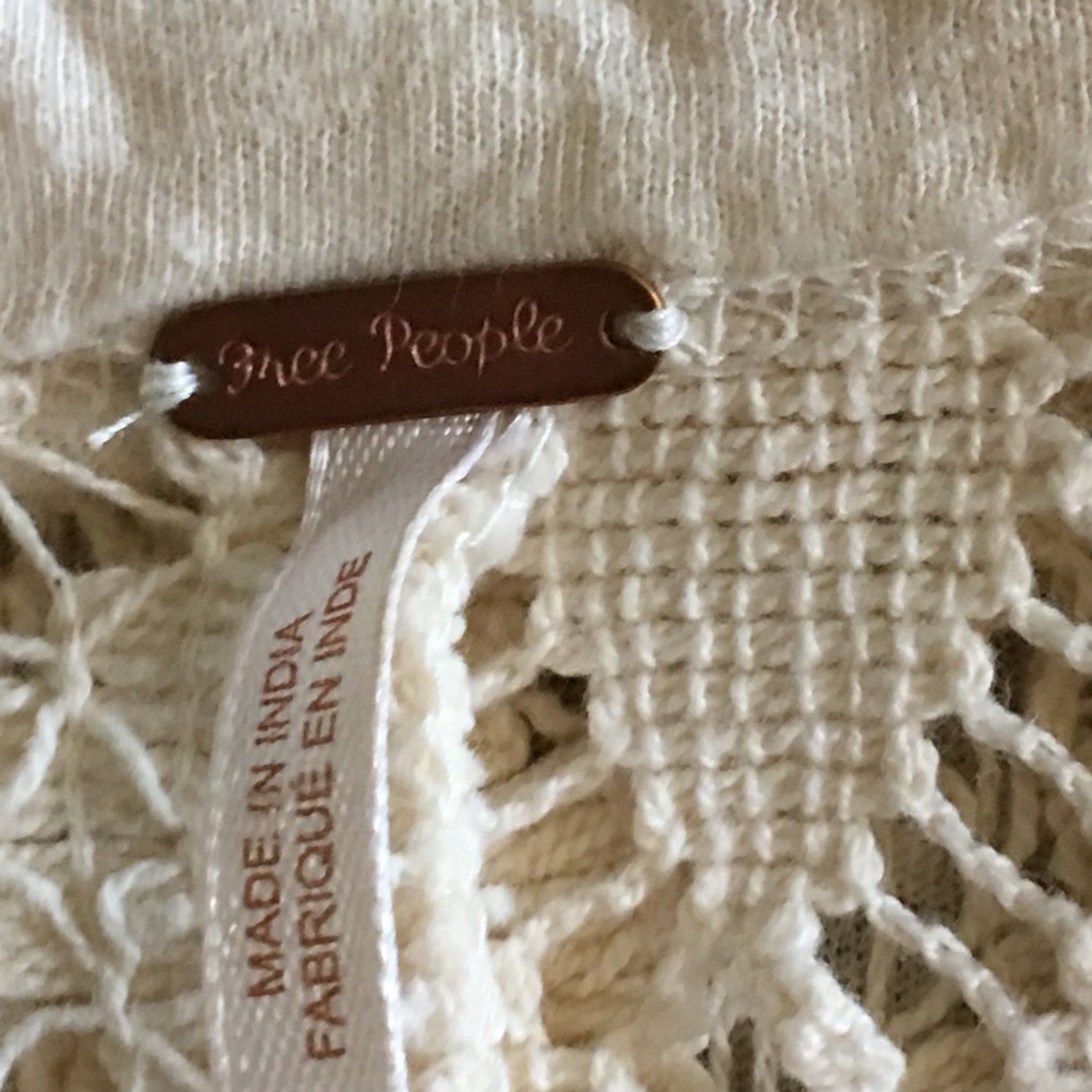 Free People - Picture 3 of 3
